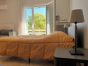 Rooftop Studio Apt near Metro Cholargos - 5 Min Walk